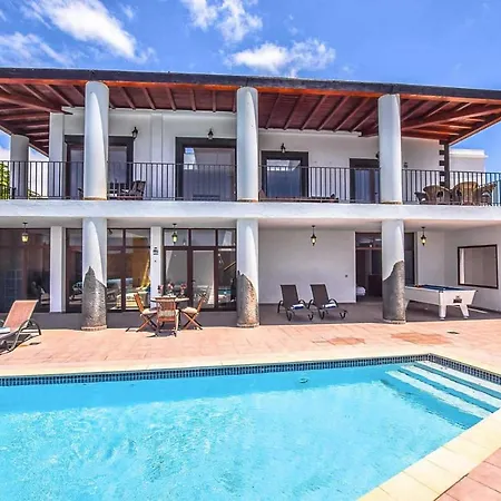 Villa Amado *